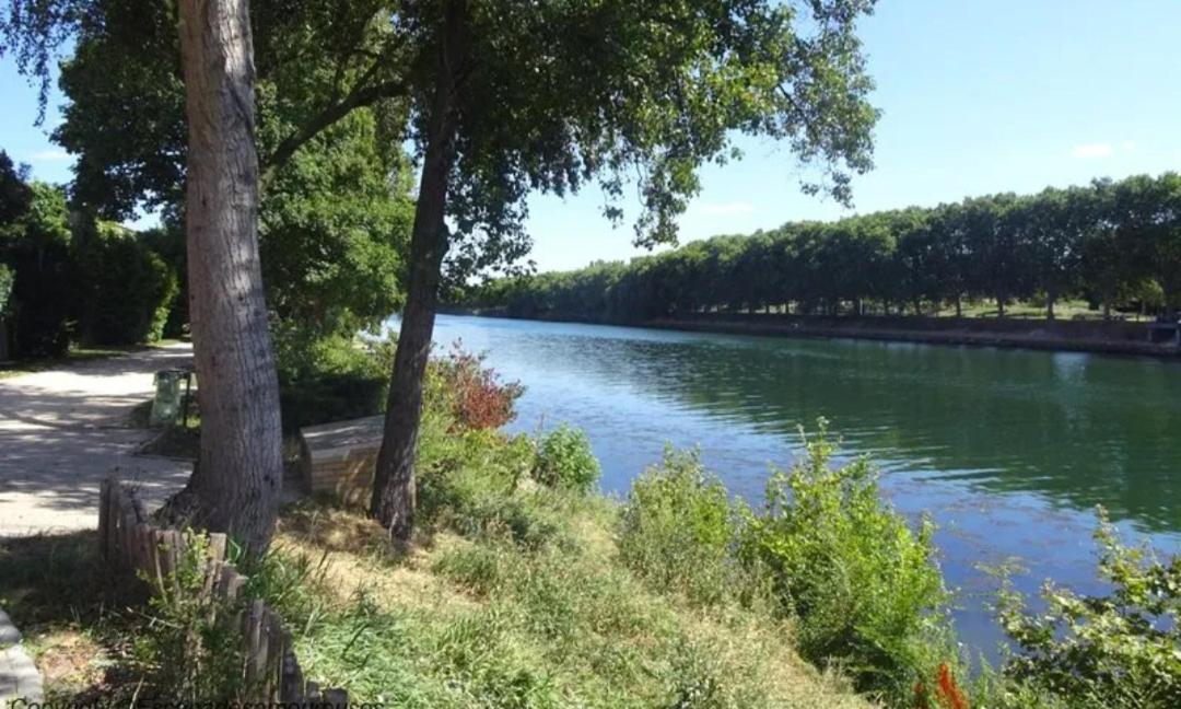 Appartement Au Bord De Seine Épinay-sur-Seine Dış mekan fotoğraf